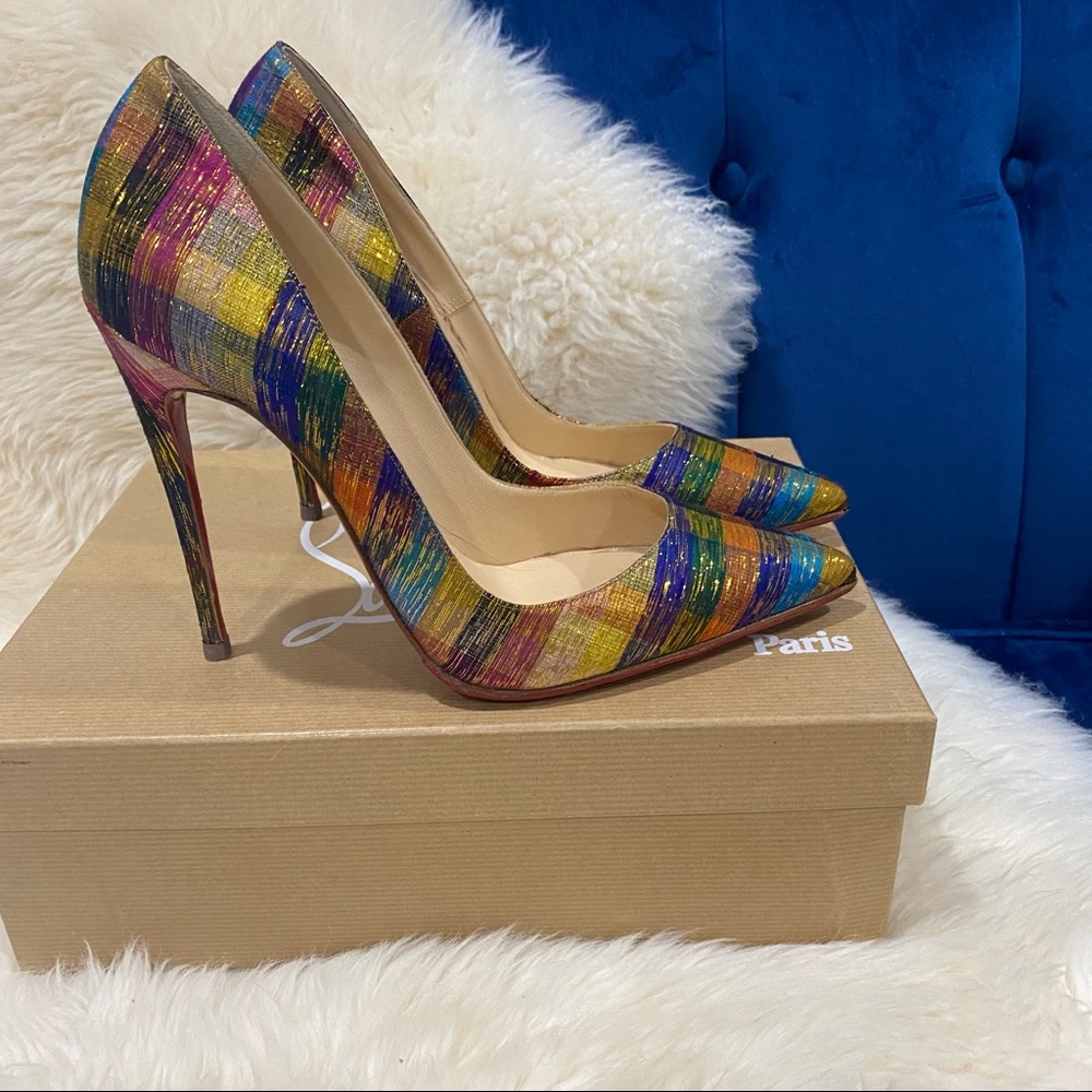 ❤️SOLD❤️Christian Louboutin So Kate - Picture 2 of 5
